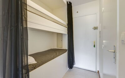 Accommodation:&nbsp;Sémaphore 691.2