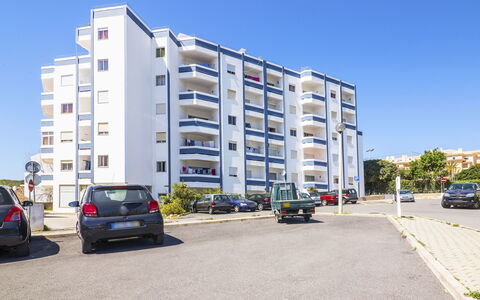 Praia da Luz Sea View: Residential Area, Property, Apartment, Building, Condominium, Neighbourhood, Mixed-Use, Real Estate, Human Settlement, Town