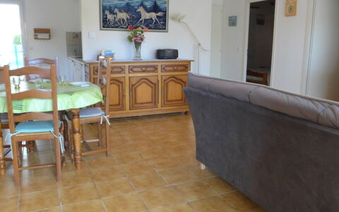 Bosquet aux Ecureuils: Table, Furniture, Property, Picture Frame, Wood, Floor, Interior Design, Flooring, Living Room, Building