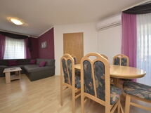 Accommodation:&nbsp;Lamesic 116.2