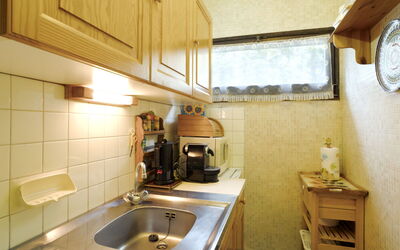 Accommodation:&nbsp;Castel des Roches C4 415.6