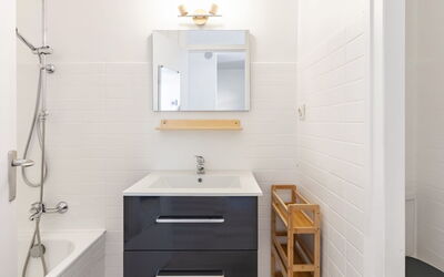 Accommodation:&nbsp;Castel des Roches A36 415.5
