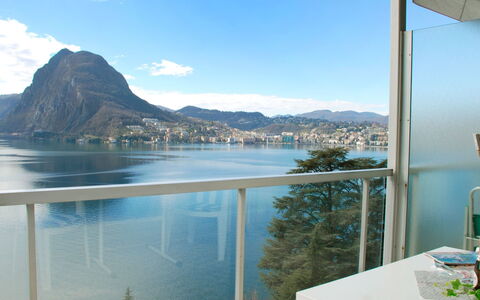 Vista Lago: Property, Sky, Azure, House, Building, Room, Mountain, Real Estate, Vacation, Balcony