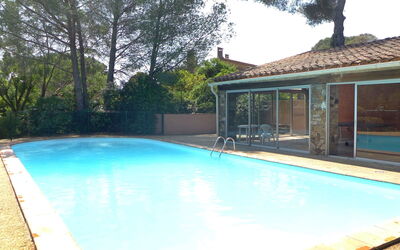 La Croix-Valmer 112: Swimming Pool, Property, House, Home, Real Estate, Leisure, Building, Backyard, Villa, Room