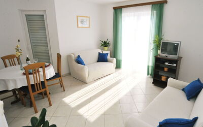 Apartmani Ana-Marija 103.6