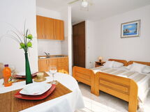 Accommodation:&nbsp;Apartmani Ana-marija 103.5