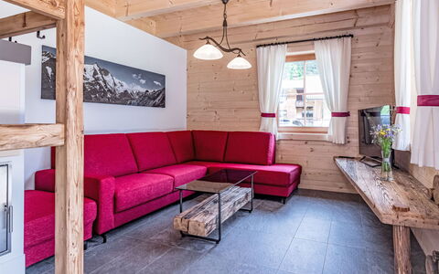 Accommodation:&nbsp;Glockner 100.2