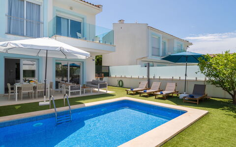 Teresa Beach 2: Blue, Swimming Pool, Resort, Leisure, Outdoor Furniture, Vacation, Hotel, Resort Town, Umbrella, Villa