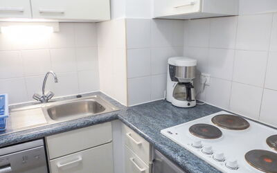 Accommodation:&nbsp;Le Nadir 540.3