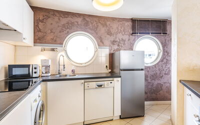 Accommodation:&nbsp;Le Nadir 540.4