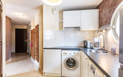 Accommodation:&nbsp;Le Nadir 540.4