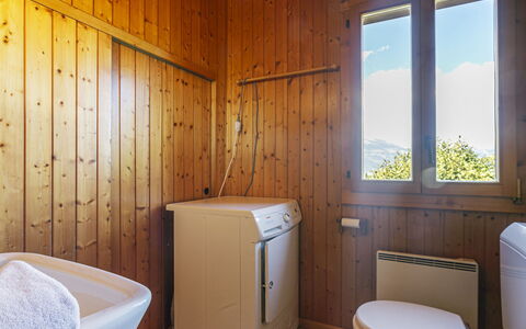 Chalet Mayens: Property, Window, Plumbing Fixture, Wood, Interior Design, Comfort, Floor, Bathroom, Wall, Hardwood