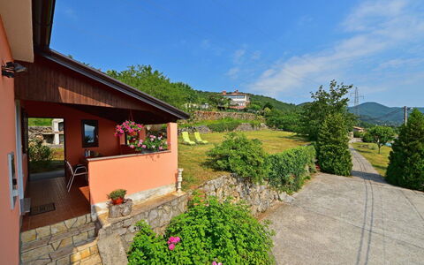 Tanja: Property, Real Estate, House, Building, Home, Cottage, Rural Area, Estate, Vacation, Tree