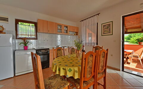Tanja: Room, Property, Furniture, Building, Dining Room, House, Real Estate, Floor, Hardwood, Home