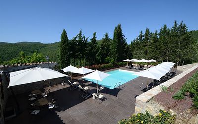 Casalta Di Pesa: Property, Swimming Pool, House, Building, Real Estate, Vacation, Architecture, Tree, Leisure, Home
