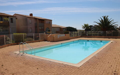 Les Raisins D'Or: Residential Area, Swimming Pool, Human Settlement, Composite Material, Shade, Outdoor Furniture, Resort, Hacienda, Hotel