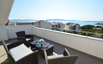 Accommodation:&nbsp;Sun Seeker 122.2