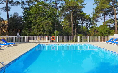 Accommodation:&nbsp;Les Grands Pins 250.4