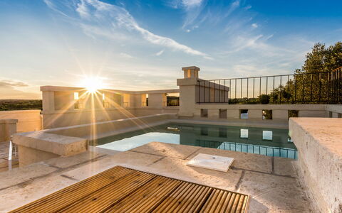La Residenza - Corte dei Messapi: Cloud, Sky, Daytime, Property, Building, Lighting, Architecture, Wood, Shade, Sunlight