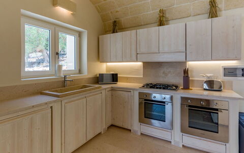 La Residenza - Corte dei Messapi: Cabinetry, Countertop, Property, Kitchen Sink, Furniture, Window, Tap, Sink, Kitchen Stove, Kitchen