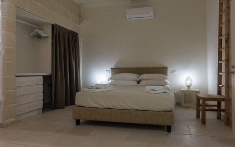 La Residenza - Corte dei Messapi: Bedroom, Bed, Furniture, Room, Property, Bed Sheet, Bed Frame, Mattress, Floor, Bedding