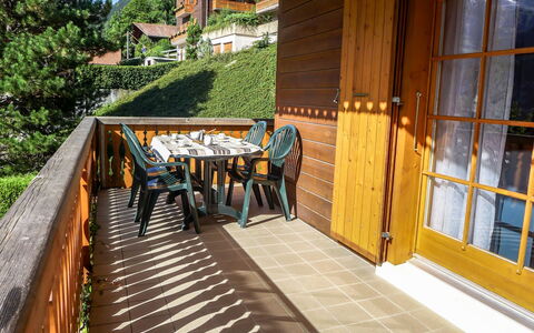 La Tour D'Antheme: Building, Architecture, Real Estate, Leisure, Walkway, Tourism, Deck, Handrail, House