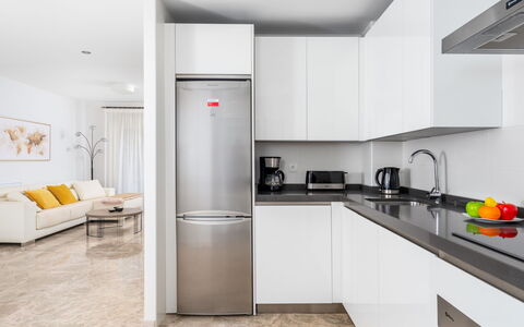 Los Naranjos Singles: Room, Kitchen, Property, Countertop, Furniture, Interior Design, Cabinetry, Major Appliance, Refrigerator, Floor