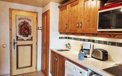 Accommodation:&nbsp;La Coupe de Cristal 460.7