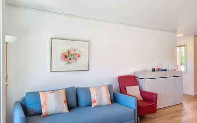 Accommodation:&nbsp;Caslago 400.3