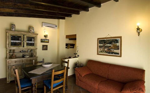 Accommodation:&nbsp;Villa Ivoni 2
