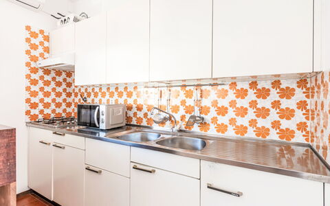 Shina App. 8: Kitchen, Countertop, Interior Design, Flooring, Plumbing Fixture, Cabinetry, Kitchen Appliance, Kitchen Sink, Floor, Sink
