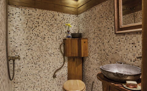 Karashka: Room, Property, Bathroom, Toilet, Plumbing Fixture, House, Architecture, Interior Design, Toilet Seat, Wood Stain