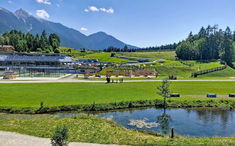 Renauer: Landscape, Urban Design, Hill Station, Tourist Attraction, Park, Mountain Range, Garden, Pole, Valley, Lawn