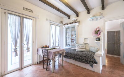 Accommodation:&nbsp;Mediterraneo 450.2