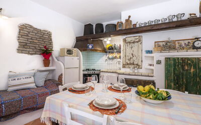 Accommodation:&nbsp;Bohémien 450.1