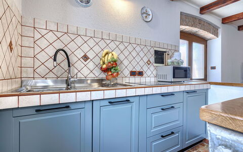 Darija: Kitchen, Countertop, Interior Design, Cabinetry, Kitchen Sink, Kitchen Appliance, Flooring, Sink, Plumbing Fixture, Tap