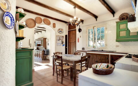 Villa Palma: Property, Room, Building, Interior Design, Ceiling, Furniture, Home, House, Real Estate, Estate