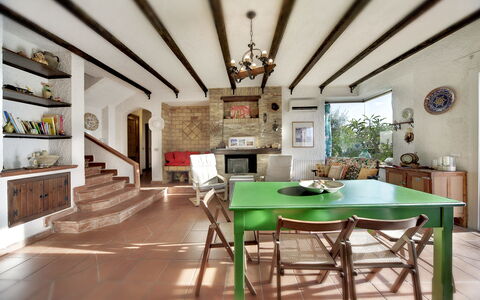 Villa Palma: Room, Furniture, Ceiling, Property, Interior Design, Building, Dining Room, Table, House, Beam