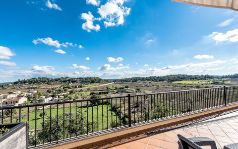 Ses Vistes: Sky, Property, Daytime, Cloud, Real Estate, Architecture, Tree, Wall, Balcony, Home