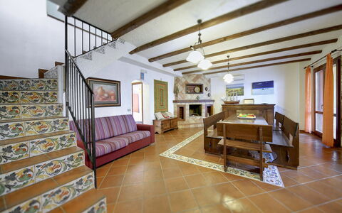 Villa Dell'ulivo: Room, Building, Property, Interior Design, Ceiling, Living Room, Floor, Furniture, Loft, Real Estate