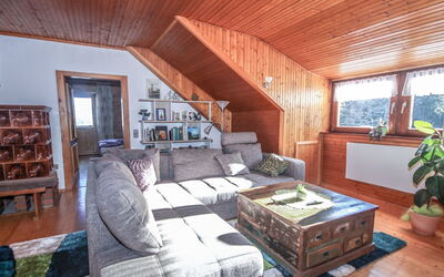 Magdalensberg 100.1: Room, Property, Living Room, Furniture, Building, Interior Design, Home, House, Real Estate, Ceiling