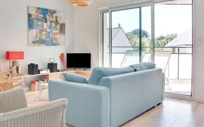 Accommodation:&nbsp;Stella Marine 206.2