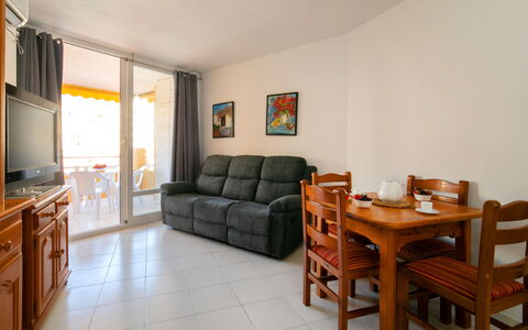 Calpe Calp 881: Furniture, Outdoor Furniture, Chair, Garden, Flowerpot, Patio, Outdoor Table, Estate, Houseplant, Landscaping