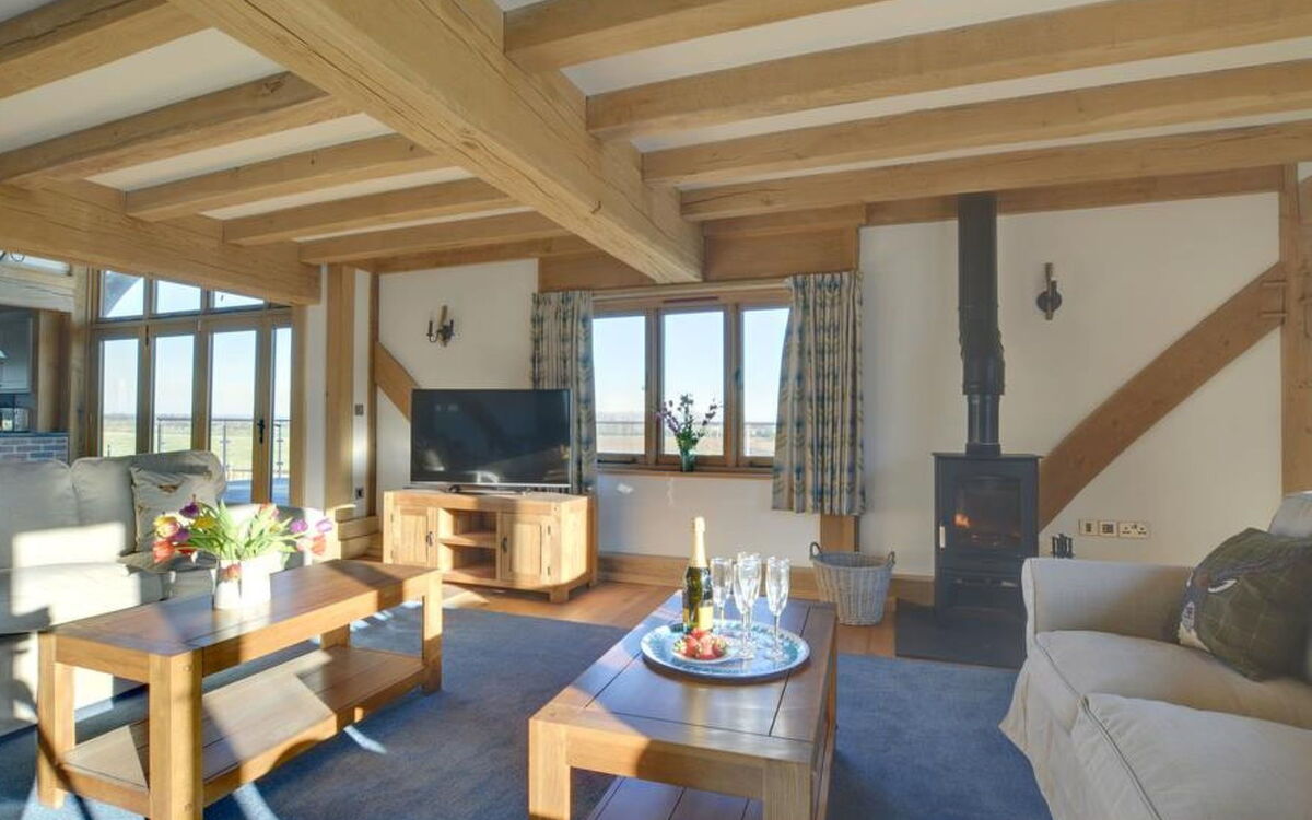 Accommodation:&nbsp;Stone Farm 800.1