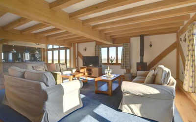 Tenterden 800: Furniture, Table, Property, Comfort, Window, Couch, Building, Wood, Interior Design, Shade