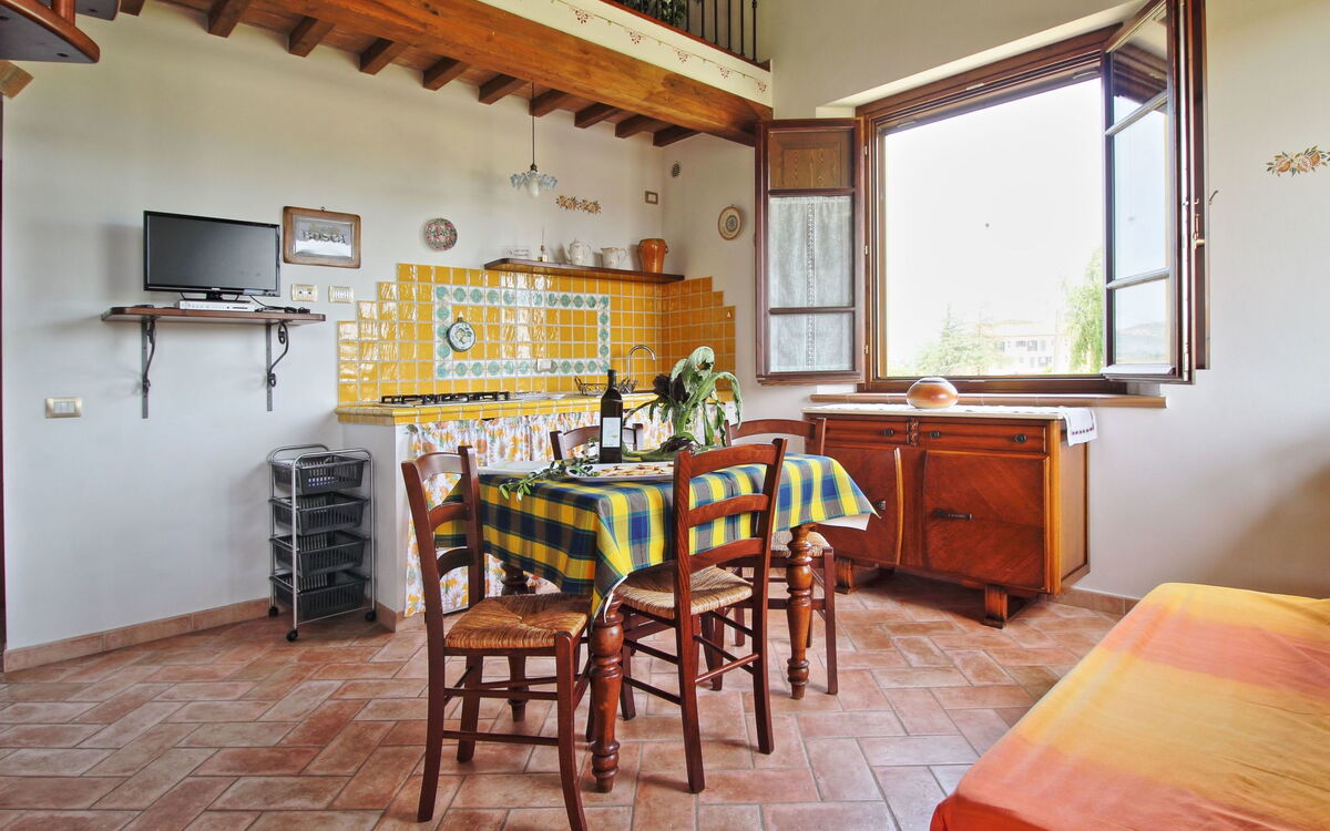 Accommodation:&nbsp;37 350.2