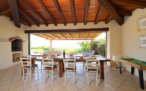 Iris: Property, Room, Building, House, Furniture, Table, Floor, Real Estate, Dining Room, Interior Design