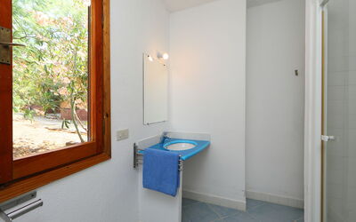 Accommodation:&nbsp;Vista Playa 4 710.4