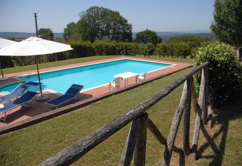 Podere San Giovanni: Plant, Sky, Water, Swimming Pool, Building, Azure, Tree, Shade, Outdoor Furniture, Rectangle