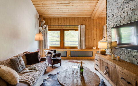 Accommodation:&nbsp;Grand Roc (Val Claret) 392.2